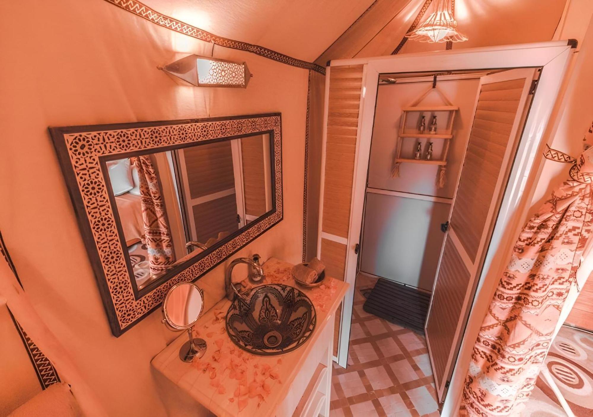 Top Desert Luxury Camp Мерзуга Экстерьер фото